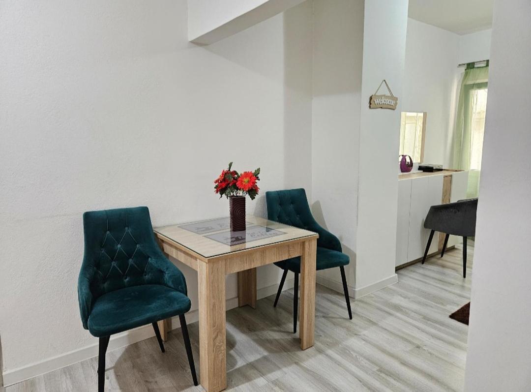Apartman Nena 102 Mostar Bagian luar foto